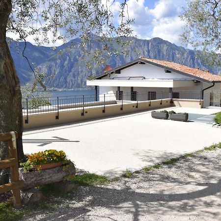 La Terrazza Sul Lago Apartman Malcesine Kültér fotó