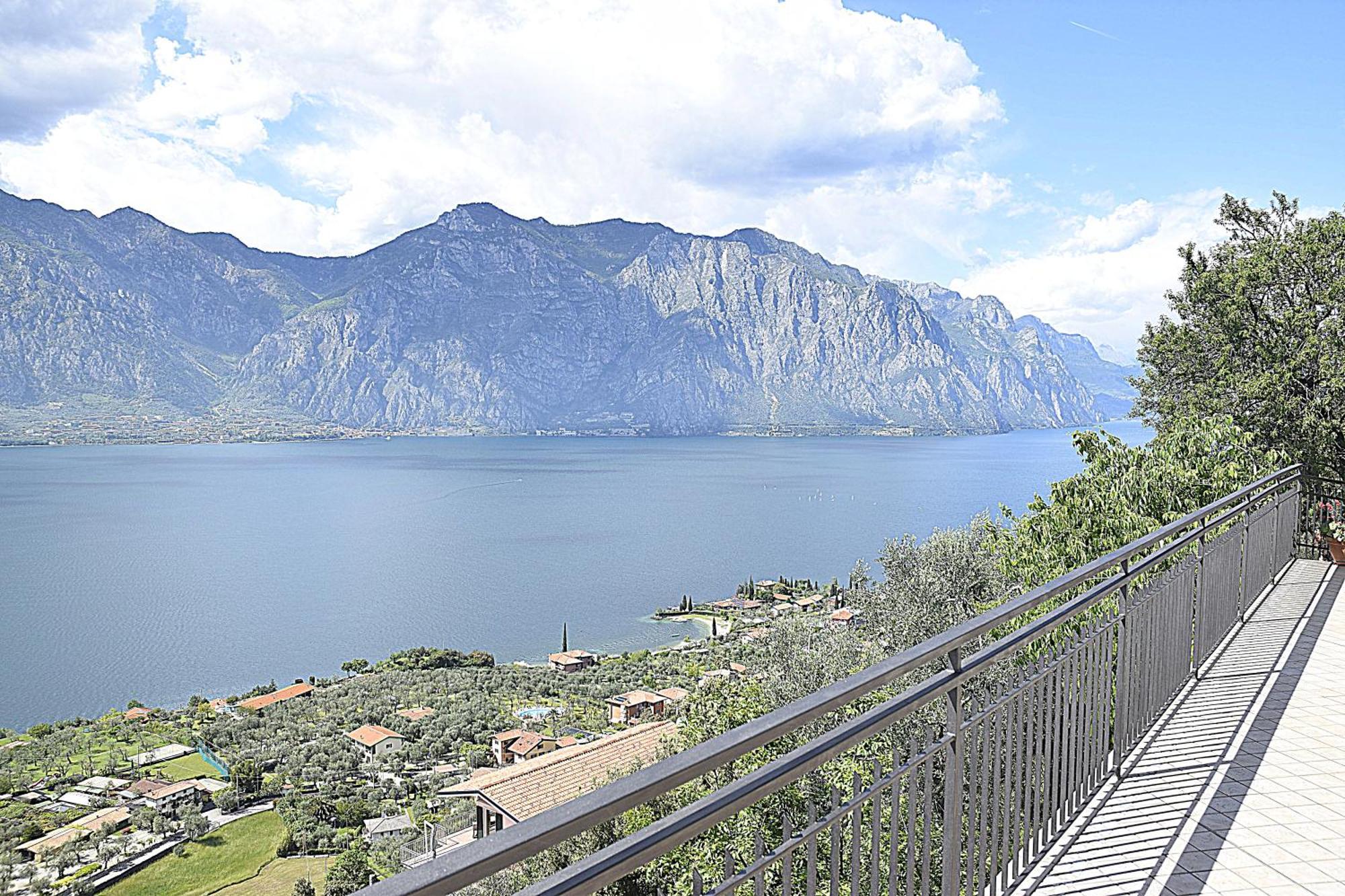 La Terrazza Sul Lago Apartman Malcesine Kültér fotó